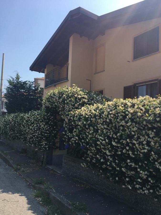 Villa Gemelli Кастеланца Екстериор снимка