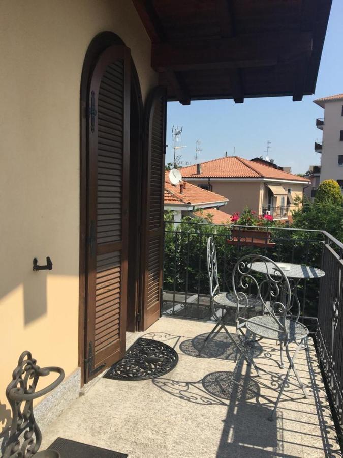 Villa Gemelli Кастеланца Екстериор снимка